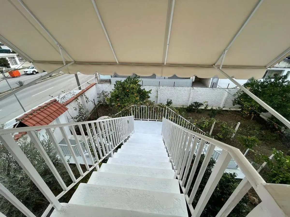 Villa Oasis Berat Couette-café