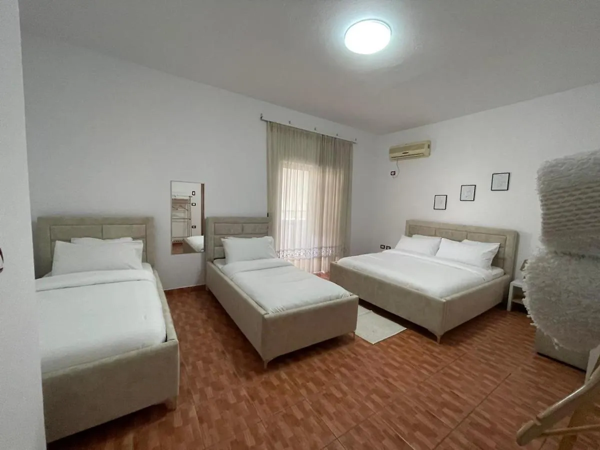 Villa Oasis Berat 0*,