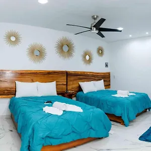  Hotel Naomi Center Mexique